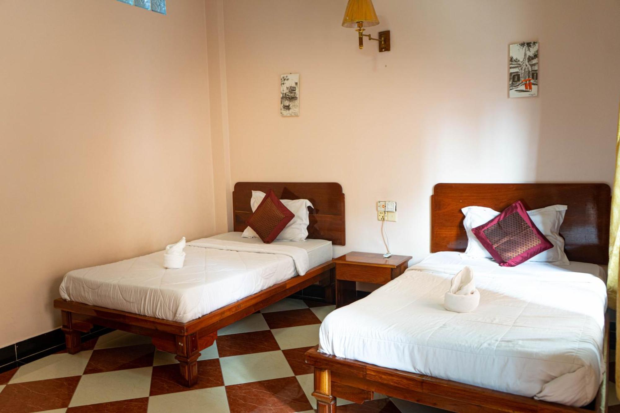 Nawin Palace Guest house