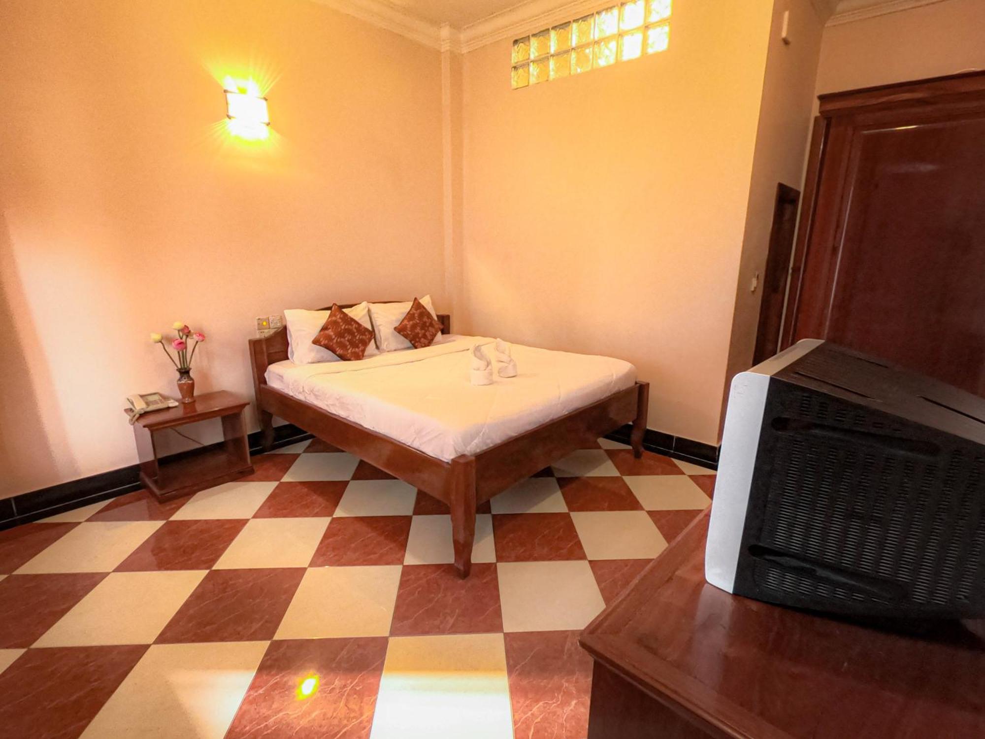 Nawin Palace 2* Phnom Penh