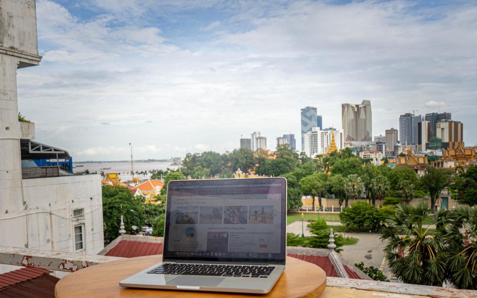Nawin Palace 2* Phnom Penh